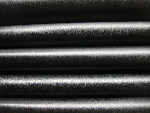 Premium liner in Black